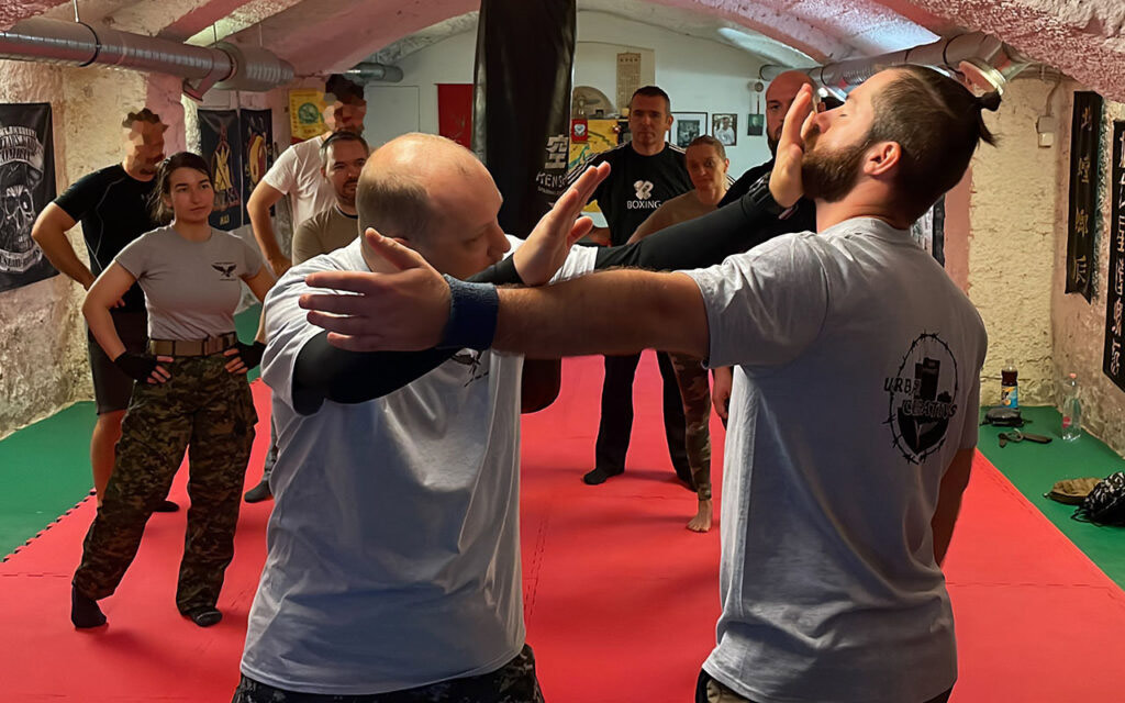 Konfliktus felszámolás kezdőknek és haladóknak – Urban Combatives szeminárium 1. nap - beszámoló és képégalária
